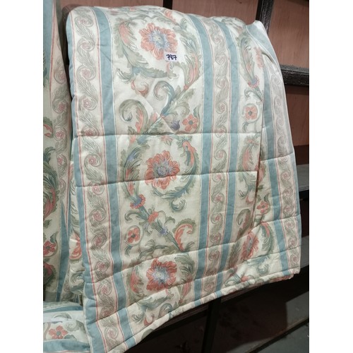 787 - Quality king size quilted floral throw