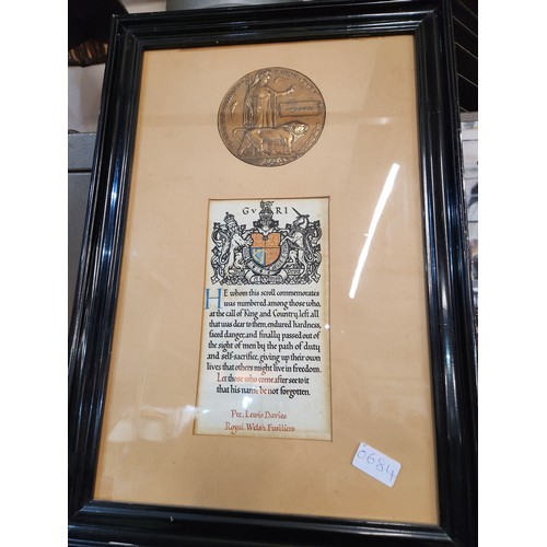 643 - Death penny framed with certificate Lewis Davies Royal Welsh Fusiliers framed and glazed