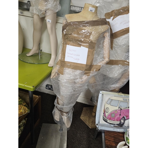 609 - Quality Dummy Body Mannequin , wooden articulated arms , with legs on solid metal and square base , ... 