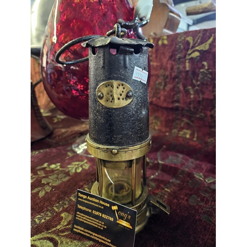 16 - Brass miners lamp 23 cm high approx