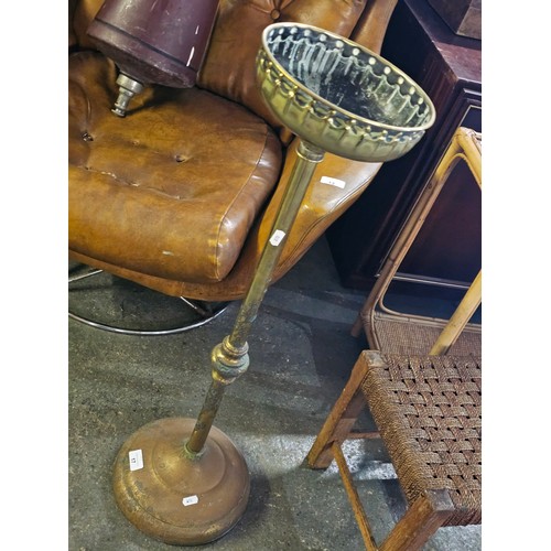 17 - brass floor standing large stand