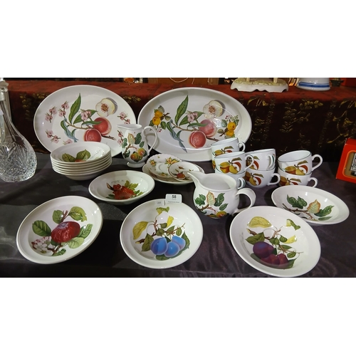 58 - collection of vintage Portmeirion Pomona porcelain tableware, designed by Susan Williams-Ellis and n... 