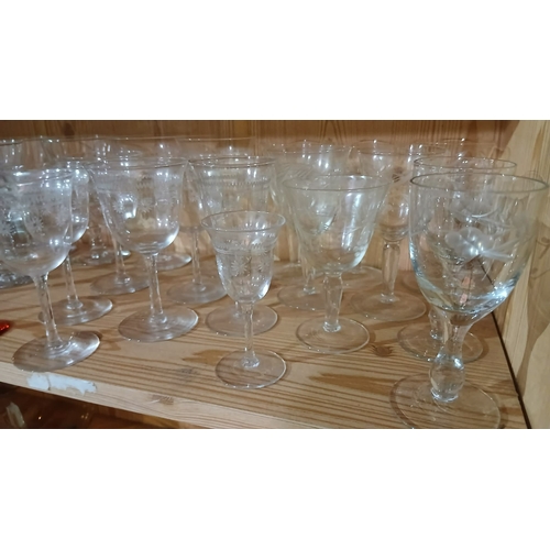 79 - collection of vintage glassware, including various wine glasses and brandy balloons