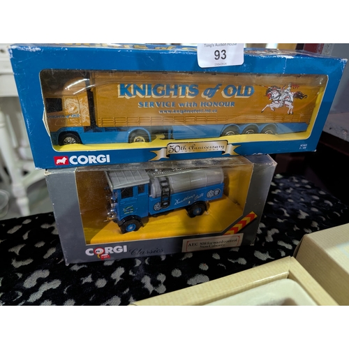 93 - vintage die-cast model trucks manufactured by Corgi.
The top model is a Corgi Superhaulers 1:64 scal... 