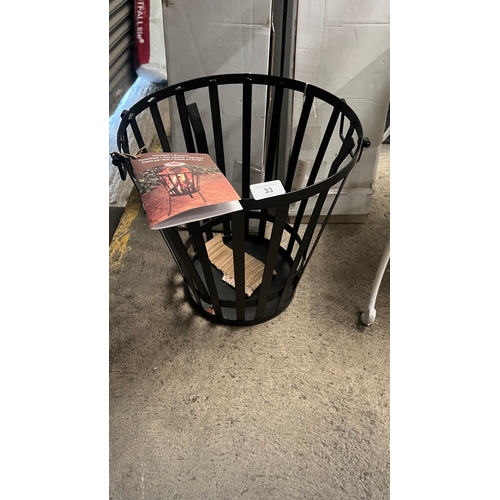 Lot 33        