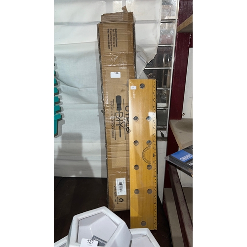 Lot 126       