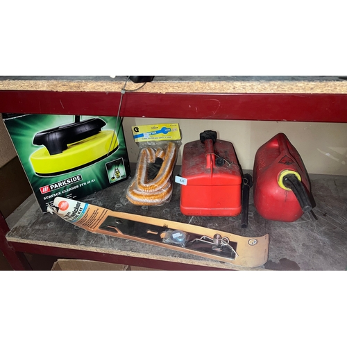231 - Parkside Surface Cleaner PFR 30 A1, a tow rope, and two portable red fuel tanks,