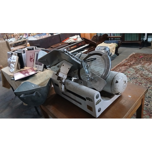 482 - vintage Globe Gravity Feed food slicer, commonly used in commercial kitchens and delicatessens.