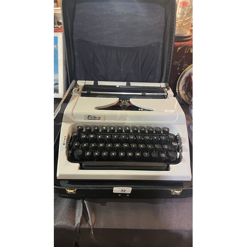 Lot 32        