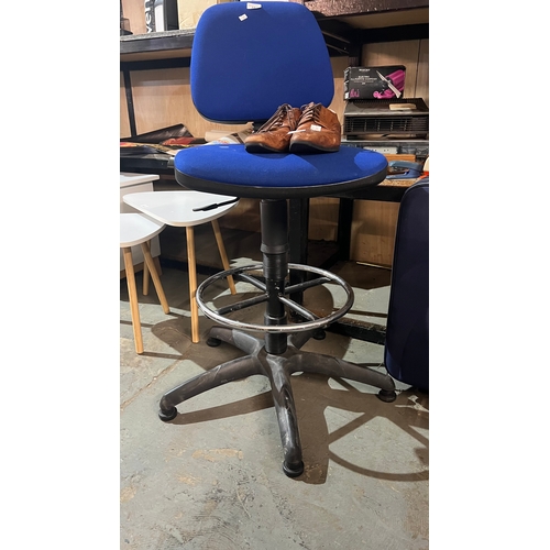 Lot 24        