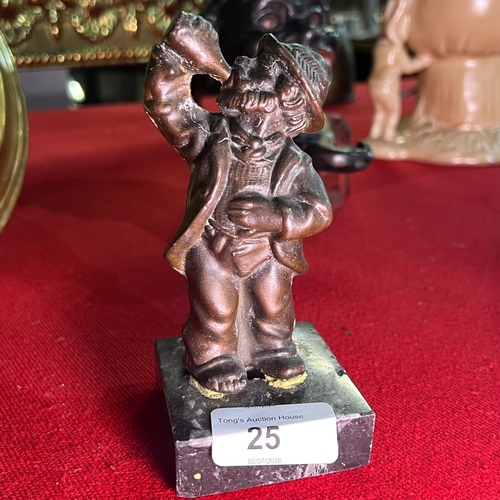 Lot 25        