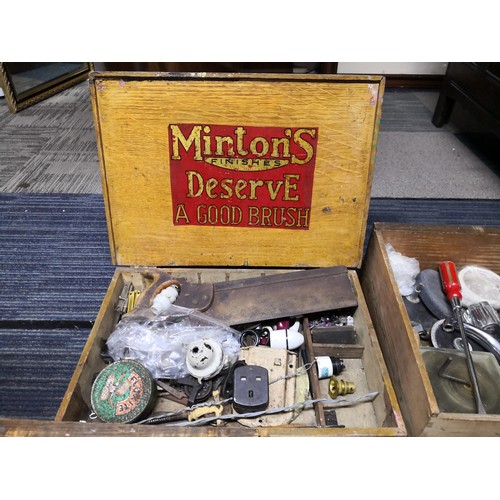 734 - Large collection of vintage tools in several wooden boxes.