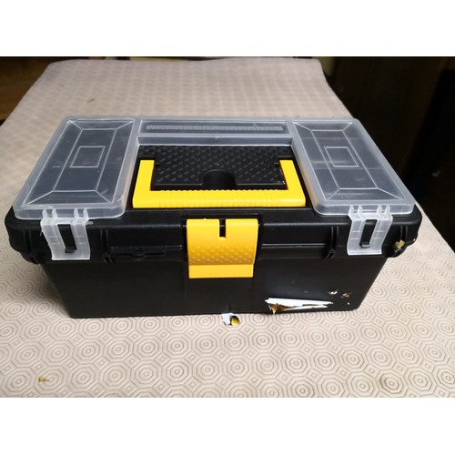 773 - Plastic toolbox in excellent condition complete with tools