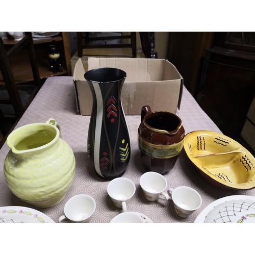 839 - Box selection of vases, jugs and a Brannam serving dish. Vase by brentleigh ware