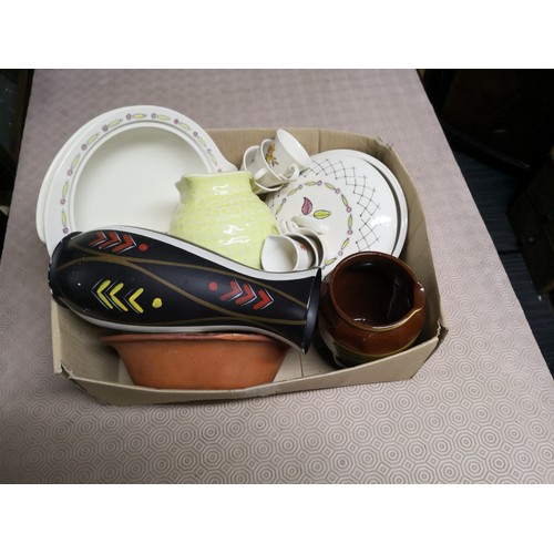 839 - Box selection of vases, jugs and a Brannam serving dish. Vase by brentleigh ware