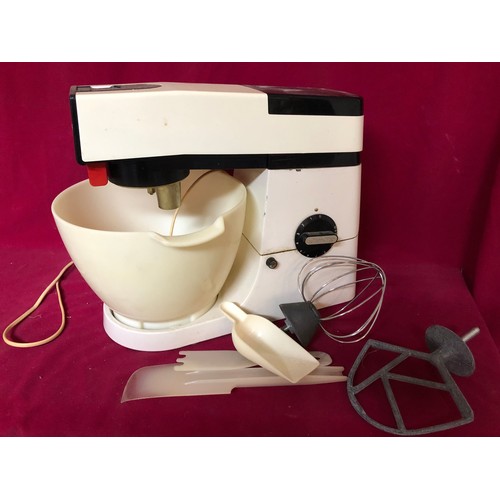 763 - Vintage Kenwood Chef food mixer