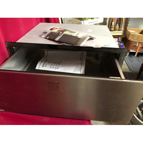 Lot 823       