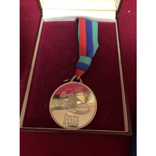 770 - Box of medals and pin badges.