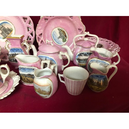 783 - Box of assorted pink pottery