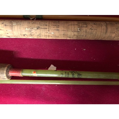 761 - Collection of 3 x fishing rods and fishing umbrella in carry bag