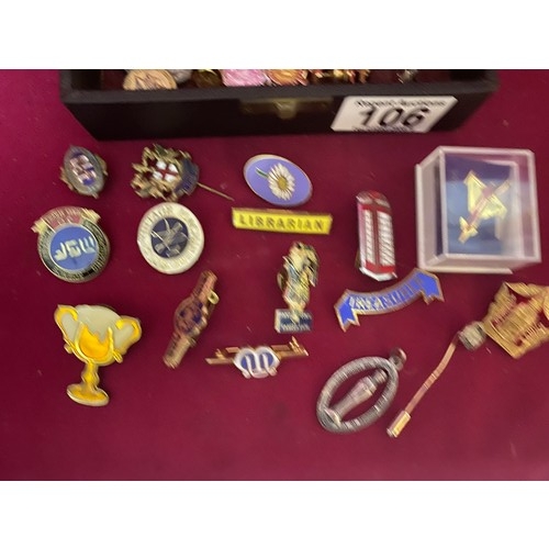 106 - Box of vintage badges and pins