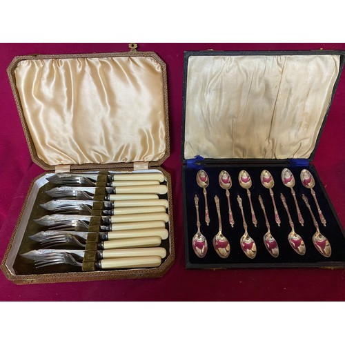 744 - Antique silver plate 12 apostle spoons, Yeoman plate dessert forks, silver plate dessert forks, 12 p... 