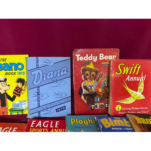 669 - Selection of annuals including Beano, Diana, Teddy Bear, Swift, Eagle, Bimbo, Brownie, Morph and Pla... 