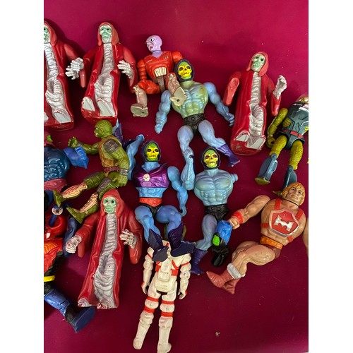 677 - Selection of retro figures including He-man and Master of the Universe figures