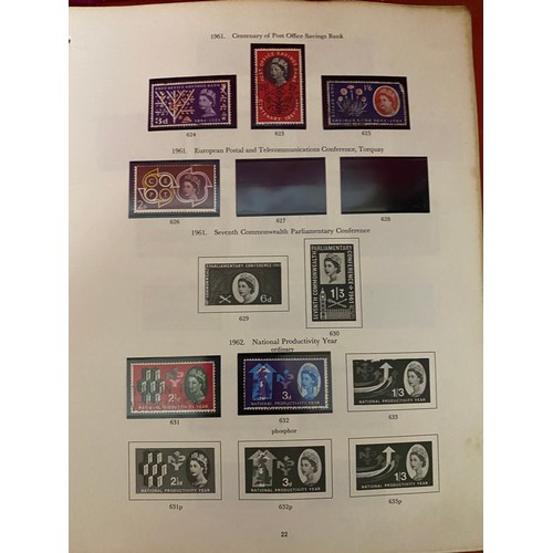 636 - The Stamps of Great Britain Album.