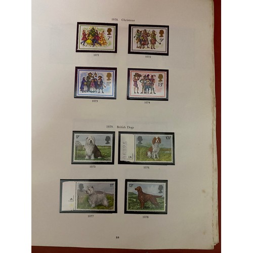 636 - The Stamps of Great Britain Album.