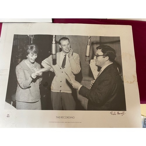 672 - Selection of 4 signed Richi Howell photos with authenticity stamp from 'The Millionairess'