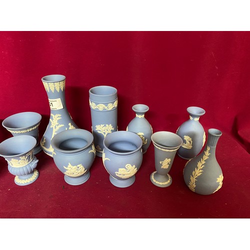 31 - Selection of 14 Wedgewood jasperware urns and vases