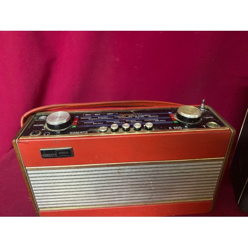 50 - 2 Vintage battery radio, Roberts R 600 and Hacker sovereign 2