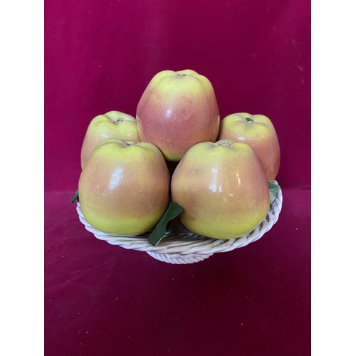 25 - 2 table centrepieces, a bowl of fruit and a bowl of flowers