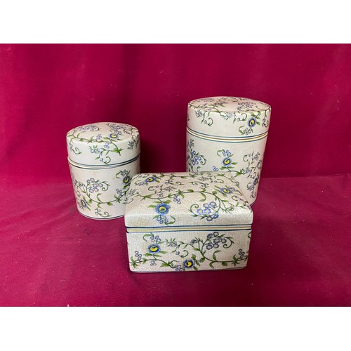 26 - 3 matching storage jars