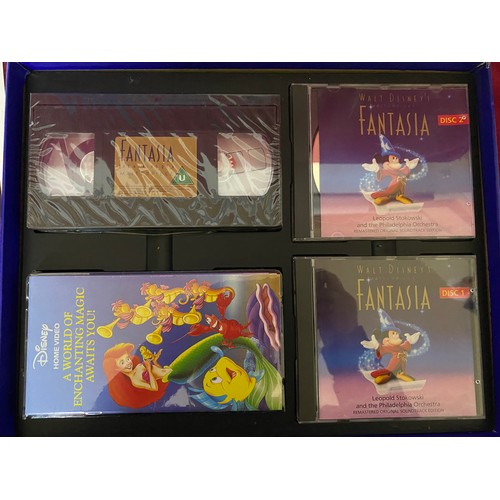 209 - Walt Disney's Masterpiece 'Fantasia' deluxe collectors edition including 2 video cassetees, 2 CD's, ... 