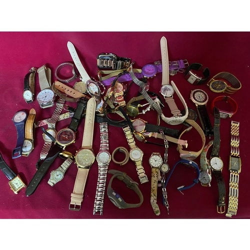 61 - Approx 50 various wristwatches