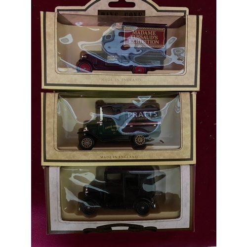 72 - Collection of diecast cars.