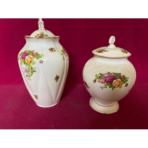 316 - 2 Royal Doulton Old Country Roses vases with lids