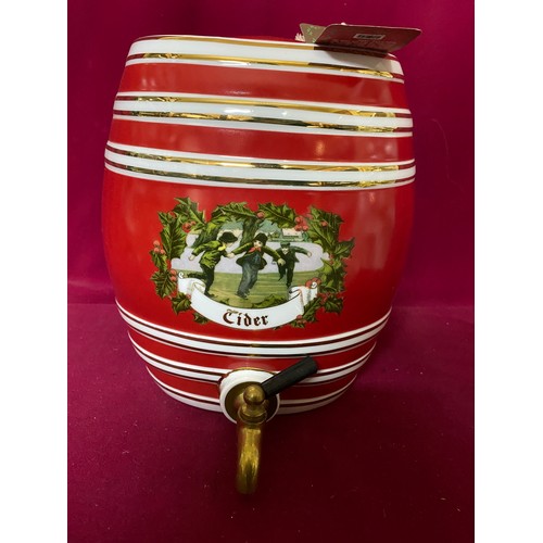 333 - Two's company cider decanter