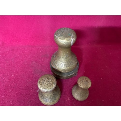 321 - Brass weights, 1, 2 and 4 pounds