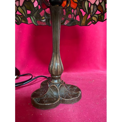 927 - Table lamp with Tiffany style shade 44cms tall.