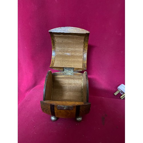 936 - Selection of 2 wooden lamp bases and wooden barrel box. Tallest lamp is 56cms.