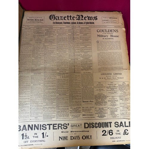 978 - Original 1915 WW2 Blackpool Gazette newspapers in volume