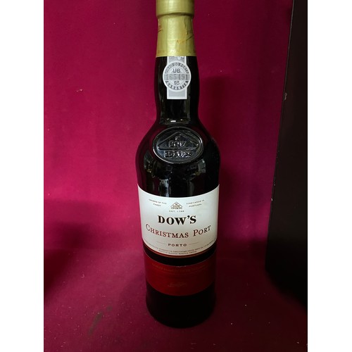 688 - Harrods luxury zipped double wine carrier, 75cl bottle of Dow's Christmas Port and luxury gold-tone ... 