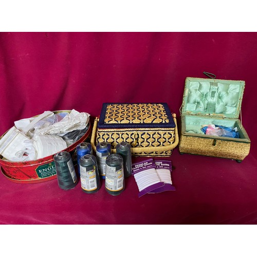 1000 - Selection of sewing boxes and contents