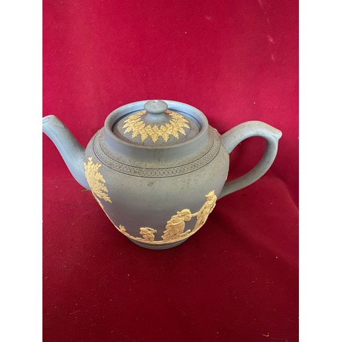 651 - Wedgwood light blue Jasperware teapot