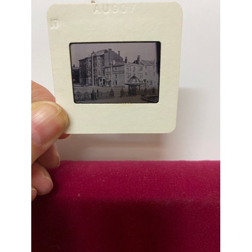 655 - 300 vintage and modern 35mm slides of Blackpool promenade from Squires gate to Norbreck. Slides incl... 