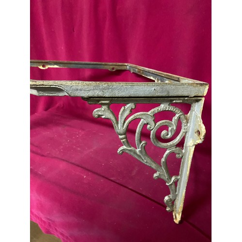 636 - Victorian metal corner sink wall bracket