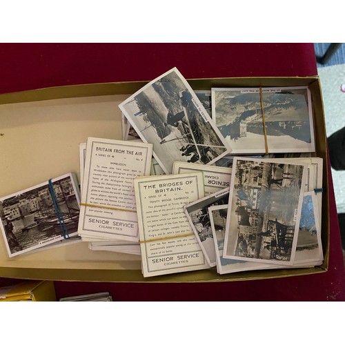 429 - Large collection of vintage cigarette cards